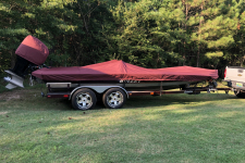 95-05 Bullet 21 DC or 21 XDC - Custom Boat Cover - Sun-DURA - Maroon