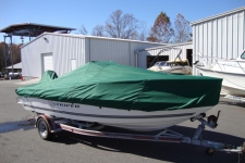 Sea Swirl 1850, V-Hull Center Console Fishing Boat w/High Bow Rails, Styled to Fit, Poly-Guard, Green