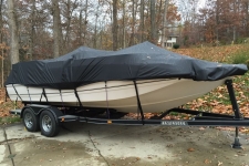 2002 Hurricane Fundeck GS 201 - Styled to Fit Boat Cover - Deck Boats w/ Walk Thru Windshield  or Side Console