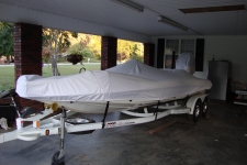 2003 Triton TR 21 SC w/Trolling Motor, Custom Fit, Poly-Guard, White